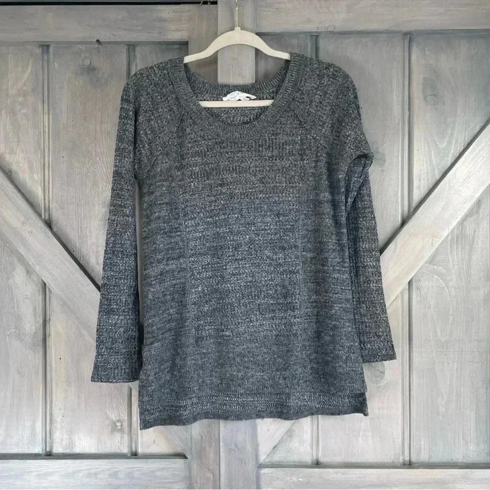 Chelsea & Theodore gray knit pullover Sweater Tunic